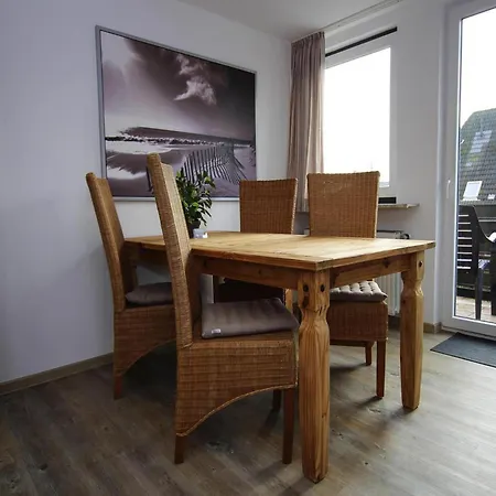 Apartment Tating